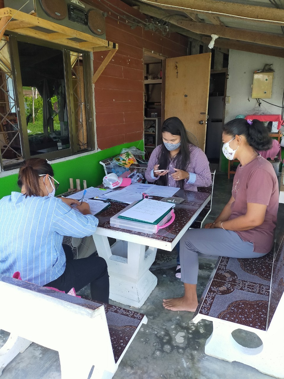 ภายใต้สถานการณ์การระบาดของโรคโควิด-19  ที่ระบาดไปทั่วโลก  ศูนย์วิจัยและพัฒนาประมงอ่าวไทยตอนล่าง(สงขลา)  ให้บริการตรวจประเมินฟาร์มเพาะเลี้ยงสัตว์น้ำตามมาตรฐานที่กำหนด โดยปฏิบัติงานตามมาตรการที่รัฐบาลกำหนด  ด้วยการคำนึงถึงความปลอดภัยของเจ้าหน้าที่และผู้รับบริการ..คลิก