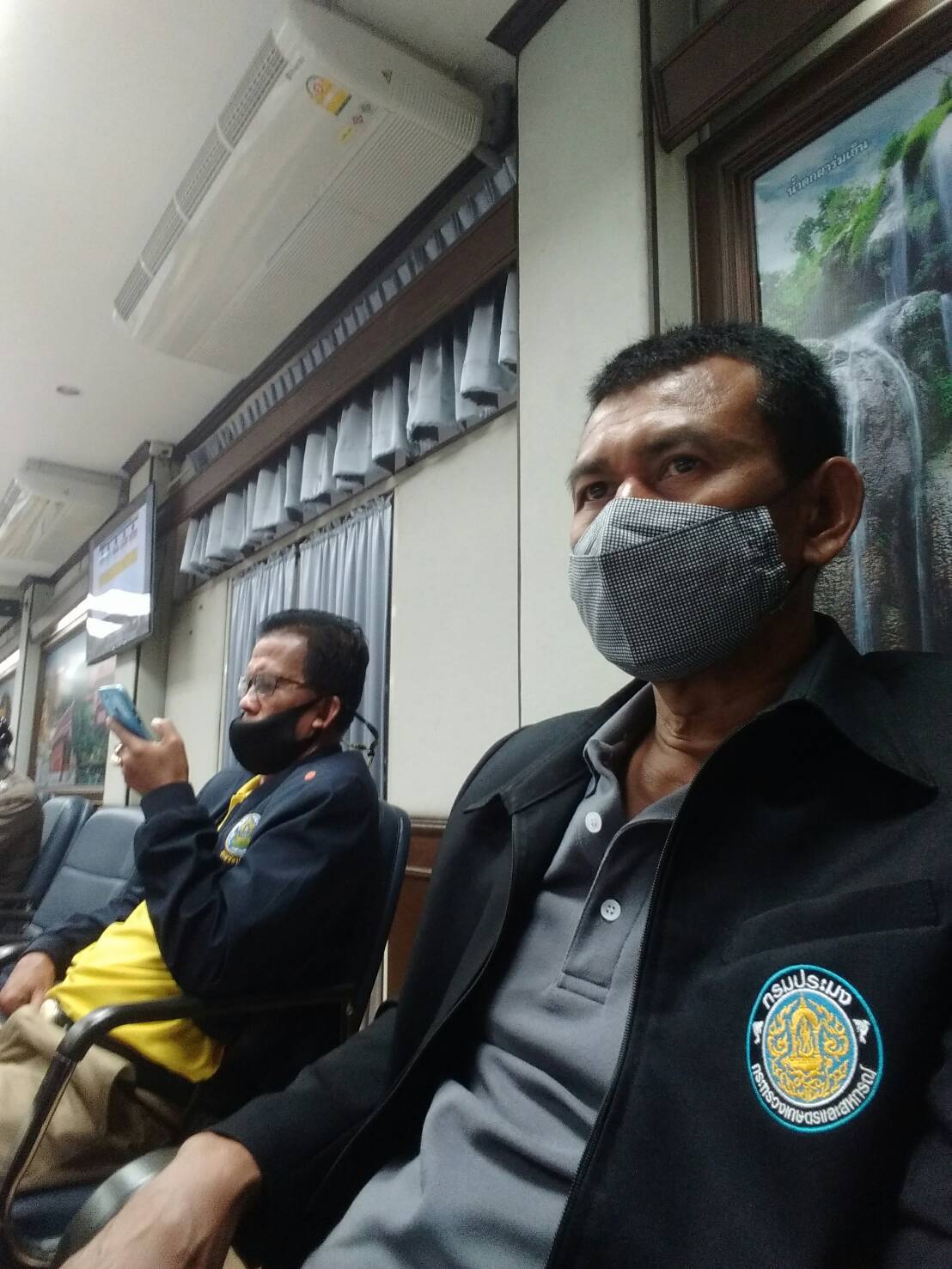 ในวันที่ 23 กรกฎาคม 2563 นายสุชาติ  ผึ่งฉิมพลี ผู้อำนวยการศูนย์วิจัยและพัฒนาการเพาะเลี้ยงสัตว์น้ำจืดอุทัยธานี  ร่วมรับฟังการถ่ายทอดผ่าน VDC Confernce กิจกรรมเสวนาแลกเปลี่ยนเรียนรู้ในรูปแบบชุมชนนักปฏิบัติ (C0Ps)..คลิก