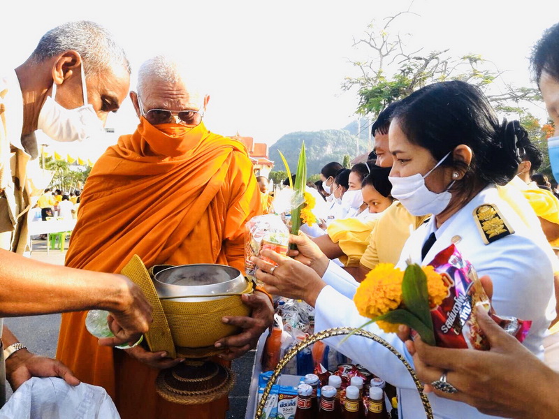 ร่วมพิธีถวายสัตย์ปฏิญาณเพื่อเป็นข้าราชการที่ดี