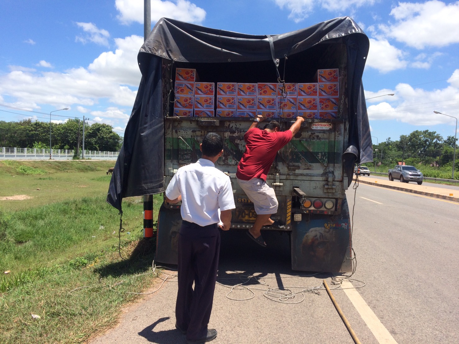 ตรวจสอบผลิตภัณฑ์สัตว์น้ำ ส่งออกไปยัง สปป.ลาว..คลิก