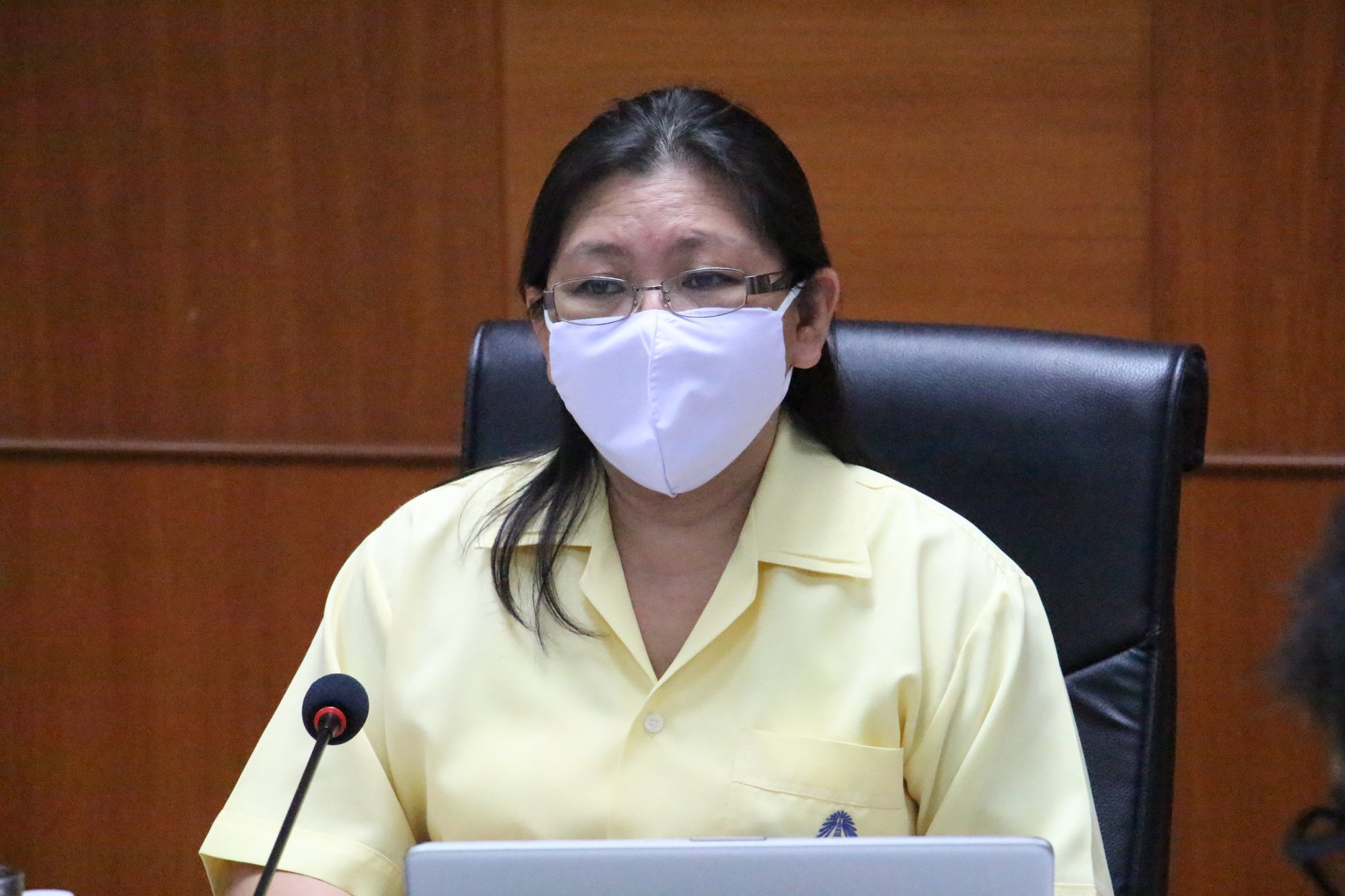 การประชุมการเตรียมความพร้อมดำเนินการตามประกาศกรมประมง เรื่อง การจัดทำหนังสือกำกับการซื้อขายสัตว์น้ำสำหรับกิจการการเพาะเลี้ยงสัตว์น้ำควบคุมประเภทการเพาะเลี้ยงกุ้งทะเล พ.ศ.2563 และ ระบบโปรแกรมประยุกต์การออกหนังสือกำกับการซื้อขายสัตว์น้ำ (APD) สำหรับผู้ประกอบการ ครั้งที่ 2..คลิก