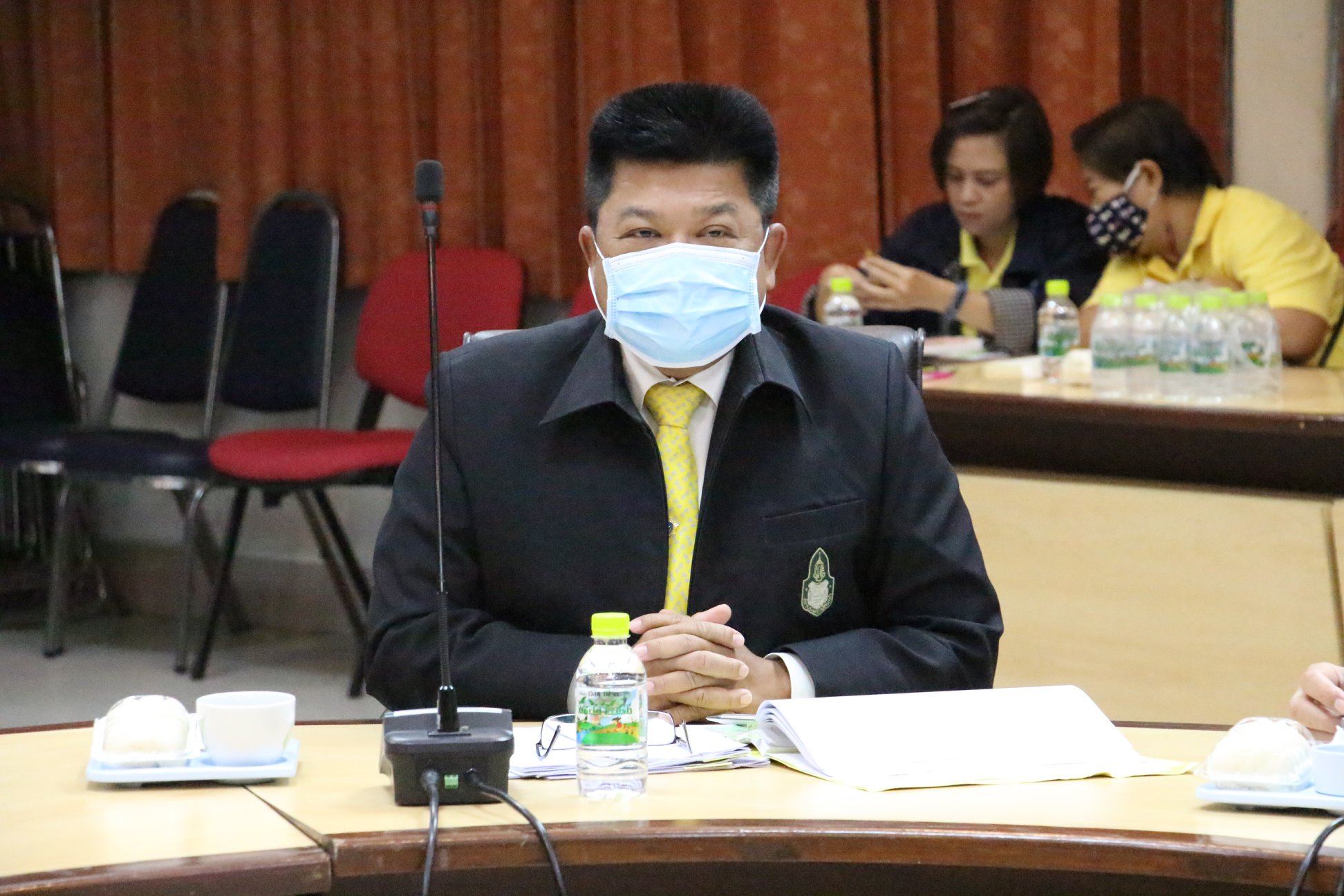 การจัดประชุมหัวหน้าด่านตรวจสัตว์น้ำทั่วประเทศ ในการซักซ้อมมาตรการการควบคุมการนำเข้าส่งออกในสถานการณ์การแพร่ระบาดของโรคโควิด 19 เพื่อสร้างความมั่นใจ ความเชื่อมั่นให้แก่ประชาชน..คลิก