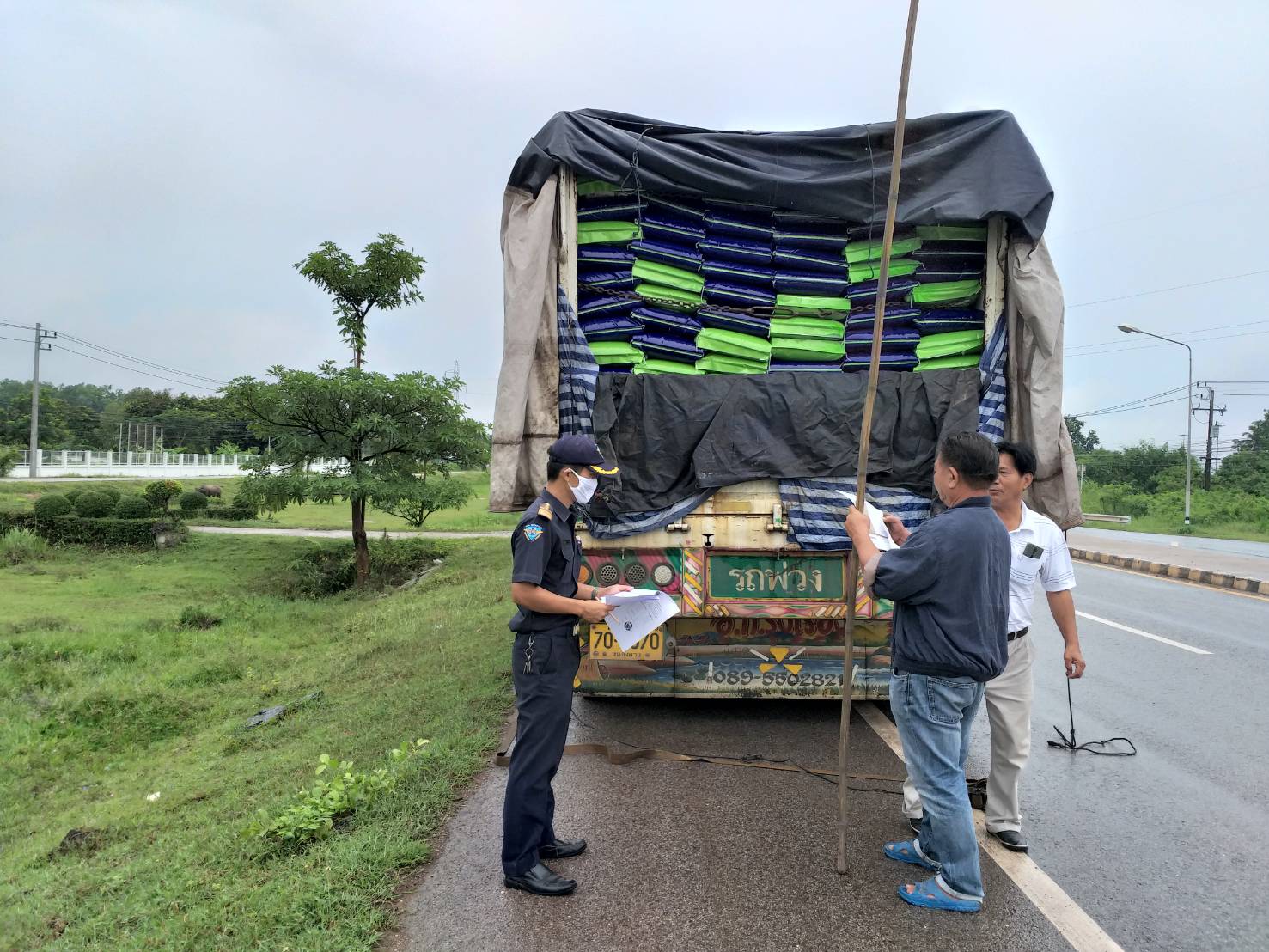 ตรวจสอบอาหารสัตว์น้ำ ส่งออกไปยัง สปป.ลาว..คลิก