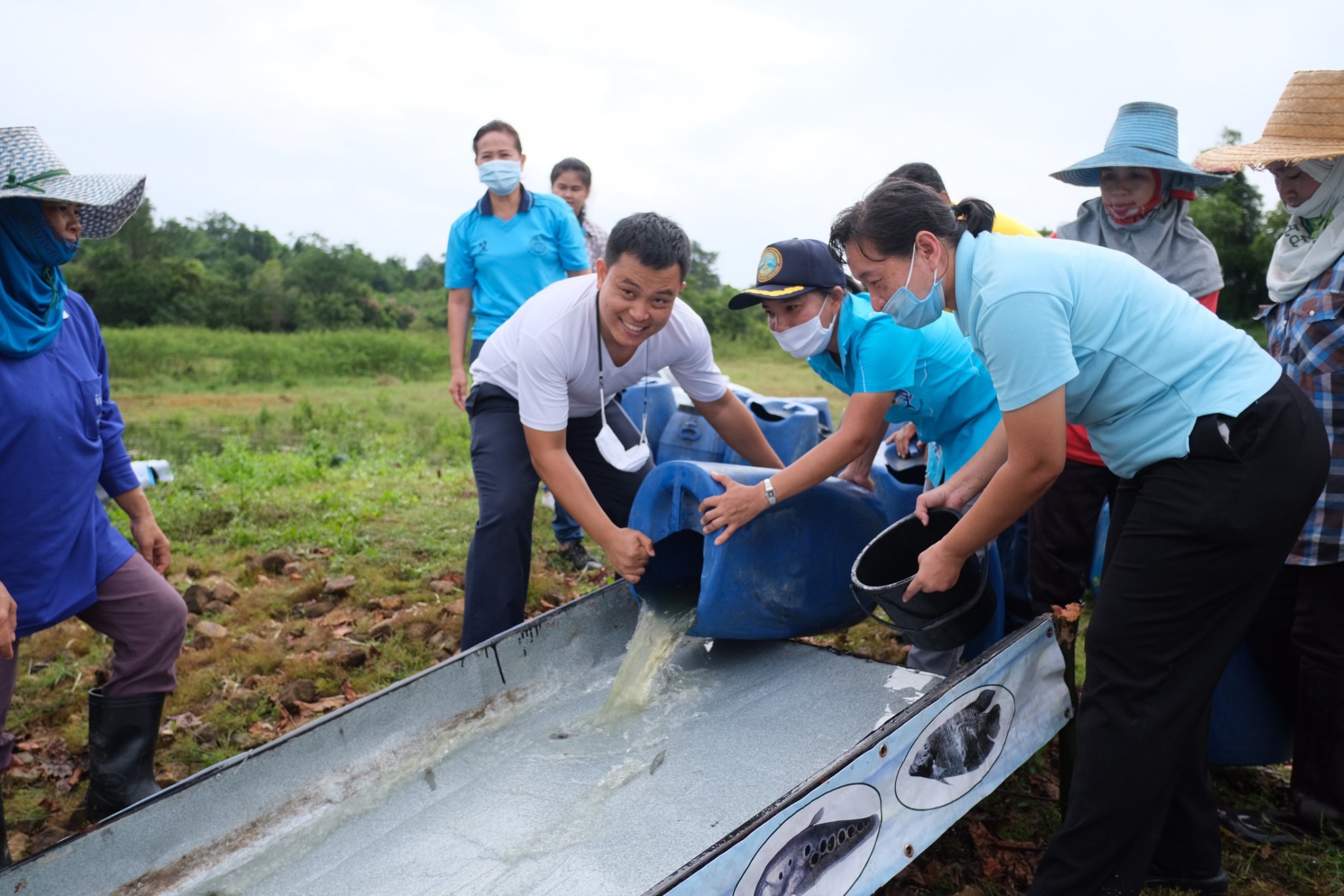 เพิ่มผลผลิตกุ้งก้ามกรามขนาดใหญ่ในแหล่งน้ำสาธารณะจาก งบยุทธศาตร์จังหวัดนครนายก ปี 2563 ในอ่างเก็บน้ำคลองโบด ตำบลพรหมณี อำเภอเมืองนครนายก จังหวัดนครนายก..คลิก