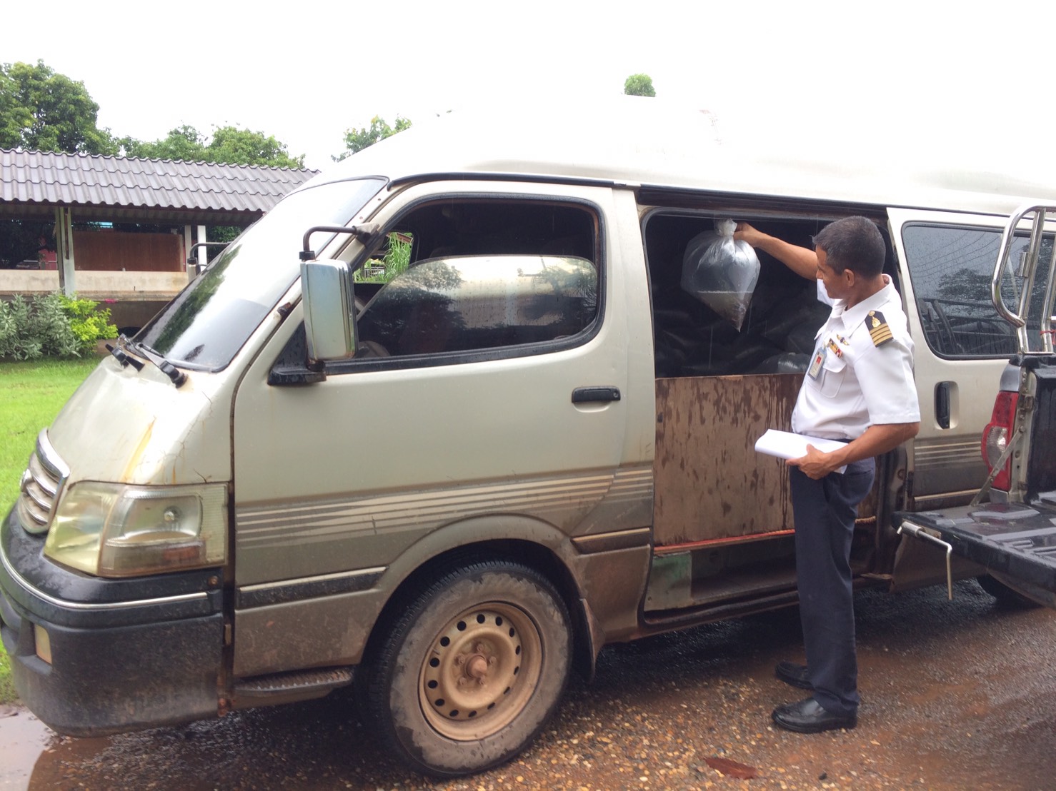 ตรวจสอบลูกพันธุ์สัตว์น้ำ ส่งออกไปยัง สปป.ลาว..คลิก