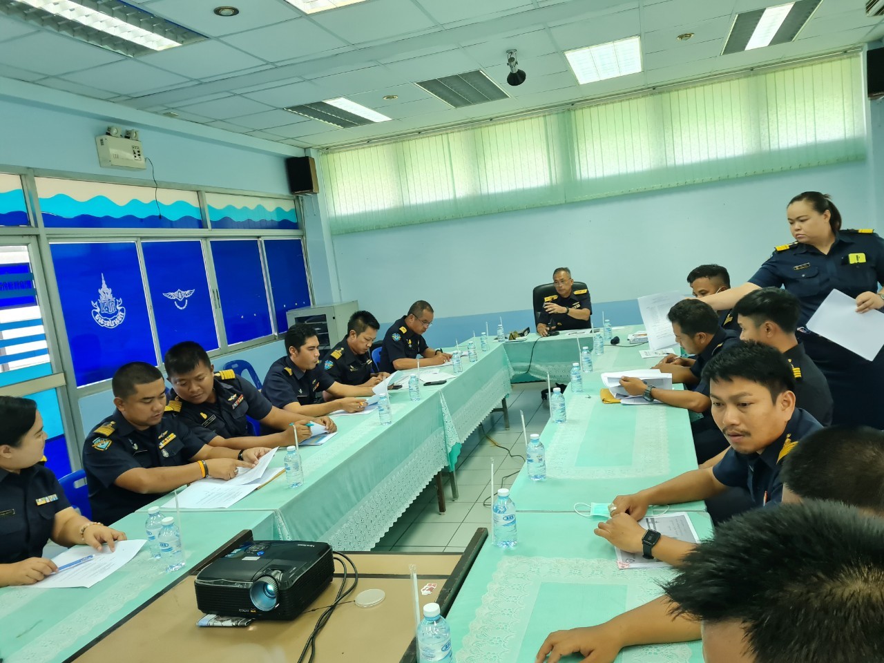 ประชุมหน่วยงานในสังกัดศูนย์ป้องกันและปราบปรามประมงทะเล เขต 1 (ระยอง)..คลิก