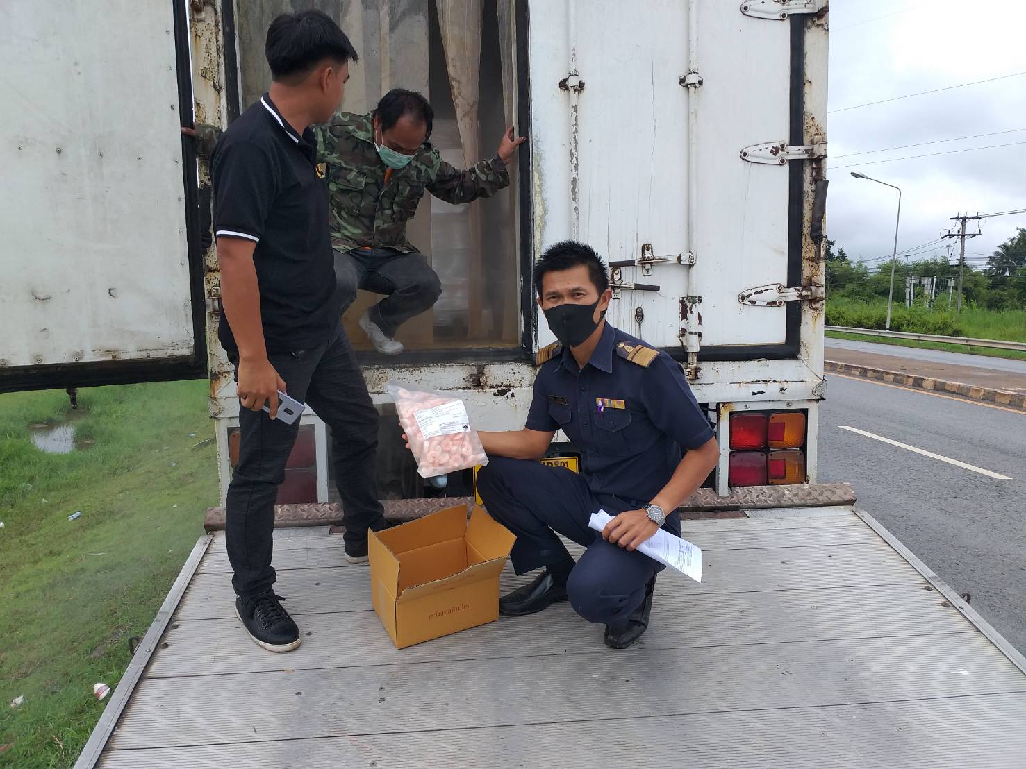 ตรวจสอบผลิตภัณฑ์สัตว์น้ำ ส่งออกไปยัง สปป.ลาว..คลิก