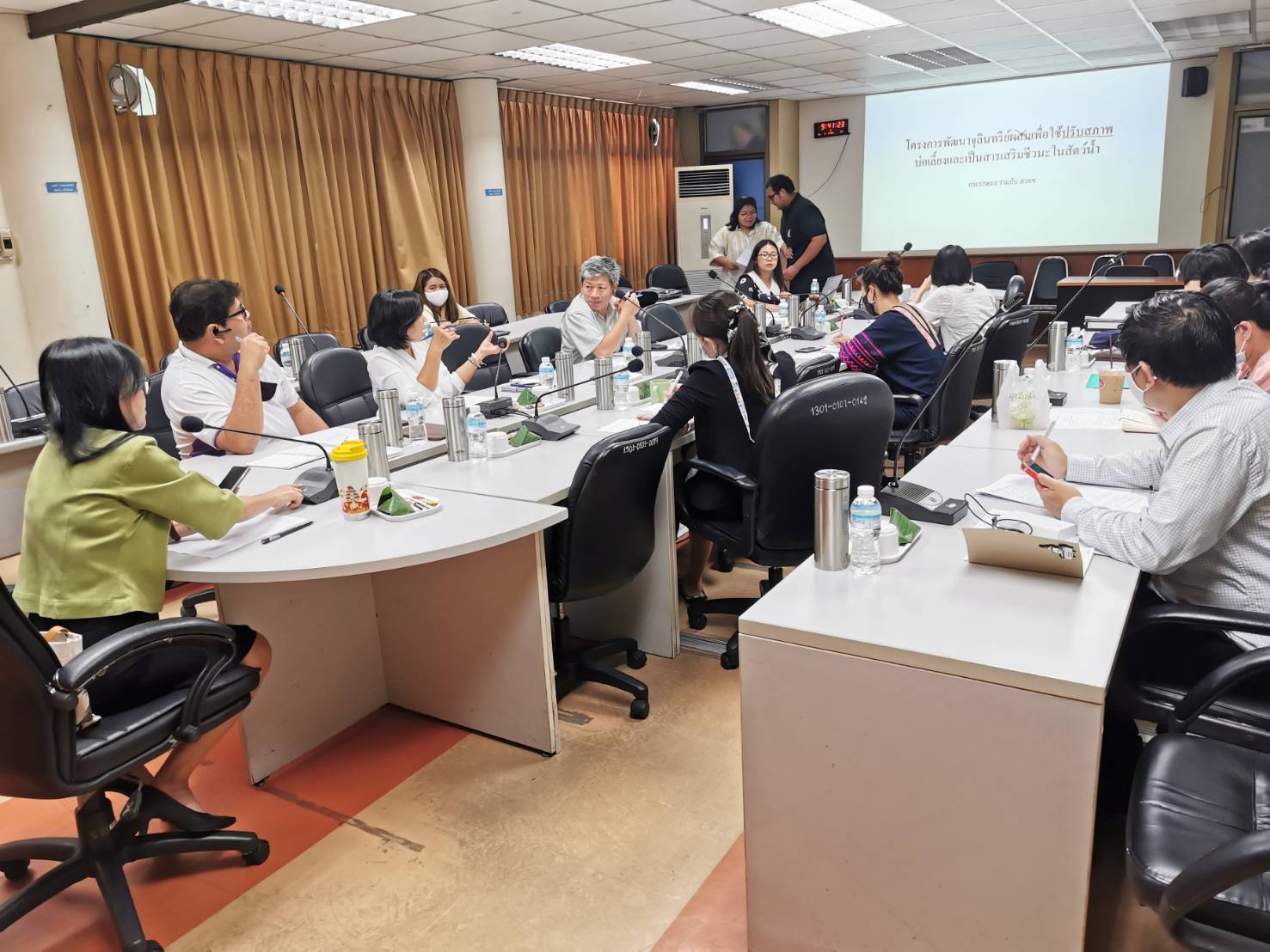 ประชุมหารือแนวทางการพัฒนาจุลินทรีย์ ปม.1..คลิก