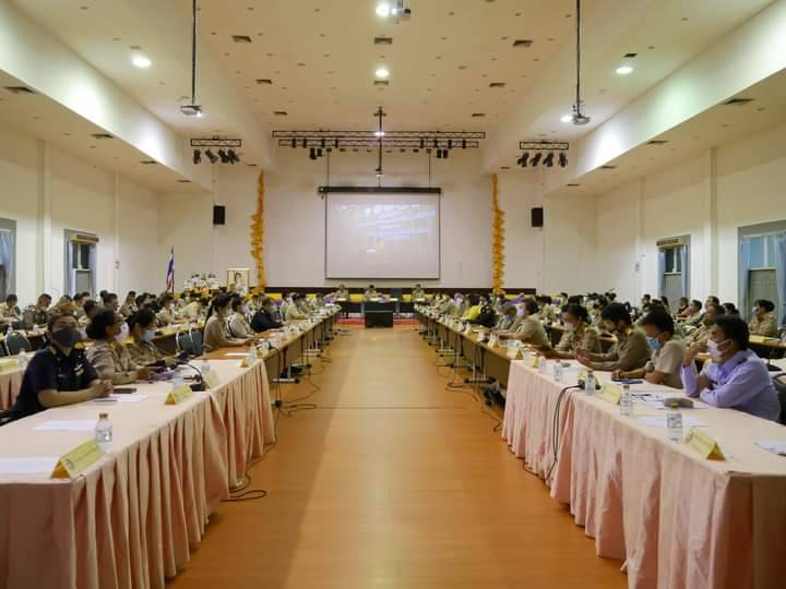 ประชุมคณะกรมการจังหวัด และหัวหน้าส่วนราชการประจำจังหวัด ครั้งที่ 7/2563 ประจำเดือน กันยายน 2563..คลิก