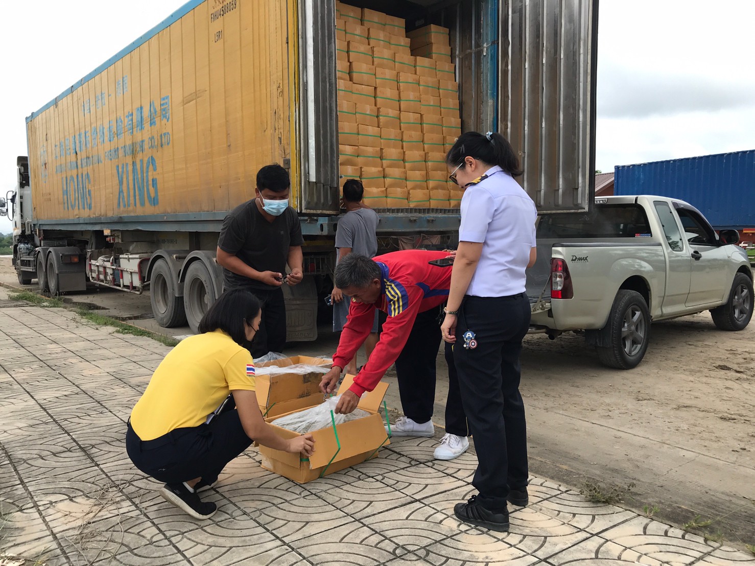 ตรวจสอบสินค้าปลากะตักตากแห้งส่งออกไปยังสาธารณรัฐประชาธิปไตยประชาชนลาว..คลิก