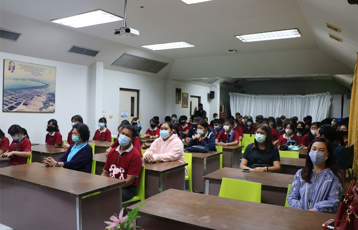 โครงการห้องเรียนพิเศษ โรงเรียนสุรธรรมพิทักษ์ จ.นครราชสีมา จัดกิจกรรมศึกษาดูงานแหล่งเรียนรู้ภายนอกสถานศึกษา..คลิก