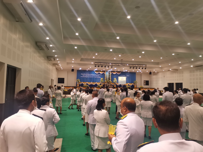 ร่วมพิธีน้อมรำลึกเนื่องในวันคล้ายวันสวรรคต ในหลวงรัชกาลที่ 9