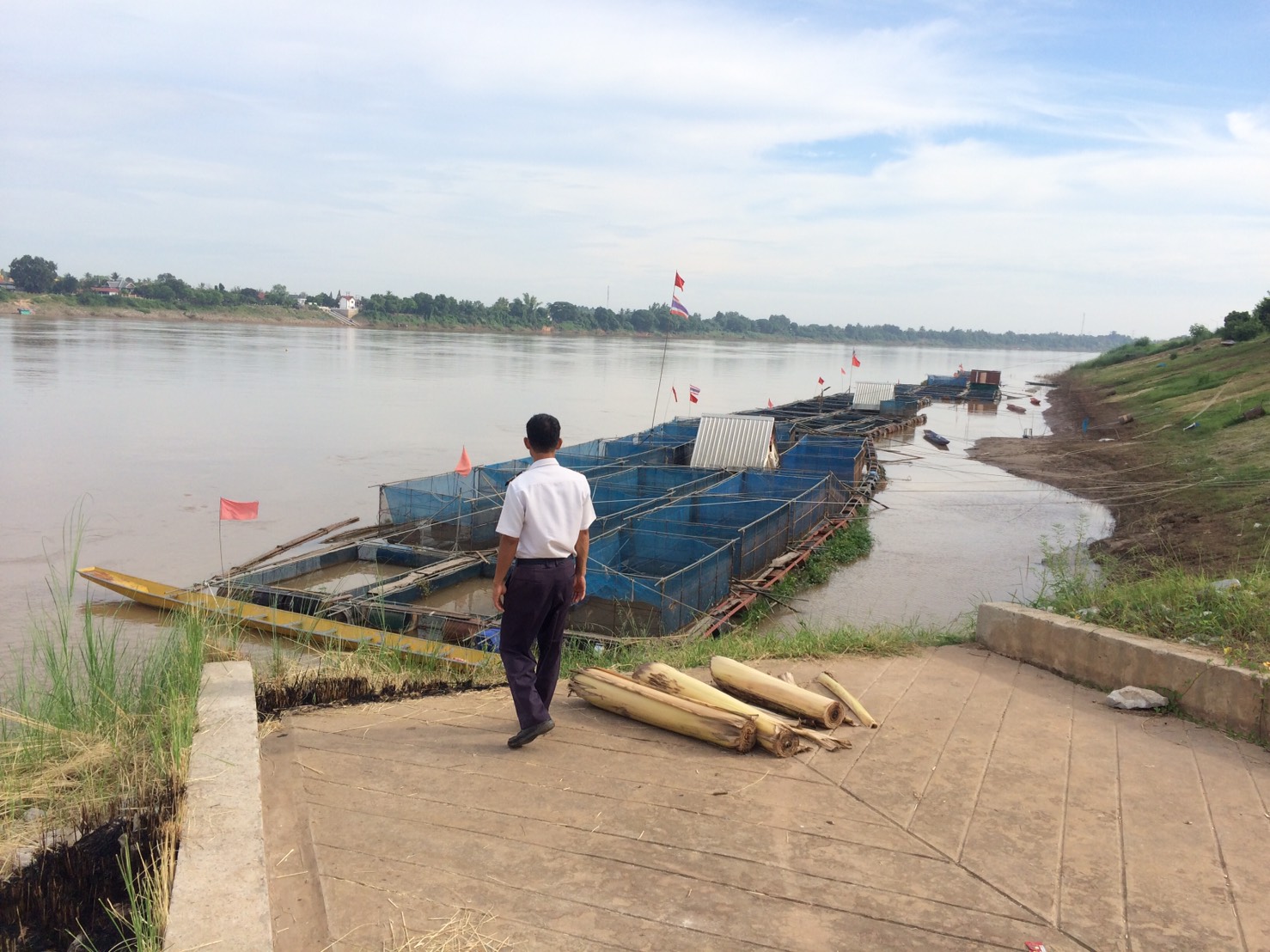 ตรวจป้องกันการลักลอบฯ ตามลำน้ำโขง..คลิก