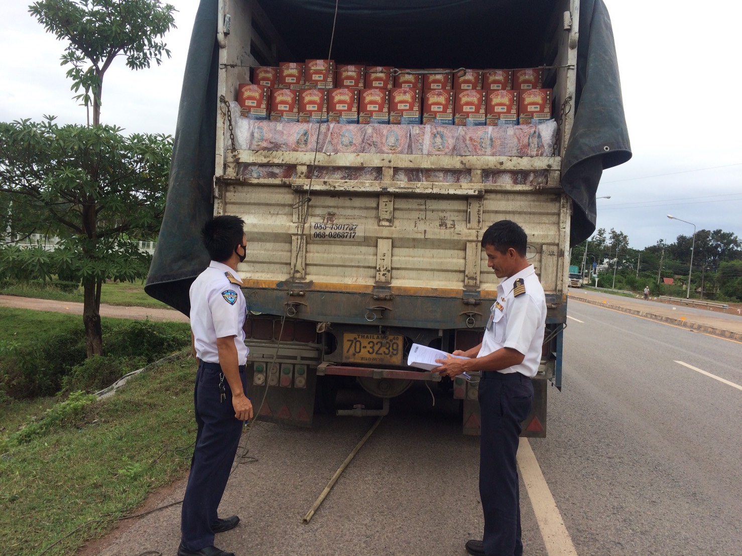 ตรวจสอบผลิตภัณฑ์สัตว์น้ำ ส่งออกไปยัง สปป.ลาว..คลิก