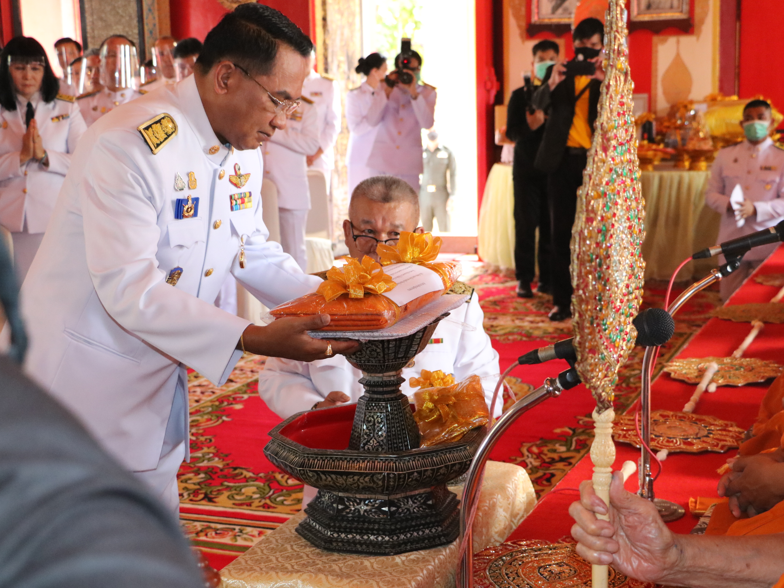 พิธีถวายผ้าพระกฐินพระราชทานกรมปศุสัตว์ ประจำปี 2563..คลิก