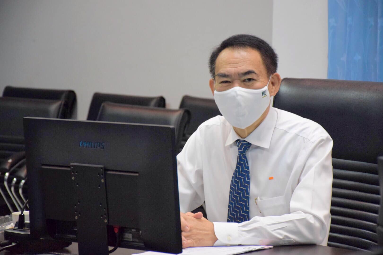 ประชุมคณะกรรมการกลั่นกรองการประเมิน รอบการประเมินที่ 2 /2563..คลิก