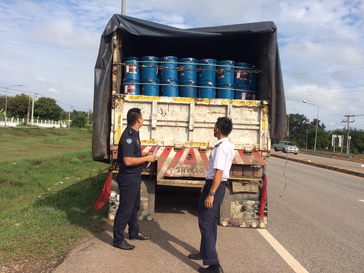 ตรวจสอบผลิตภัณฑ์สัตว์น้ำ ส่งออกไปยัง สปป.ลาว..คลิก