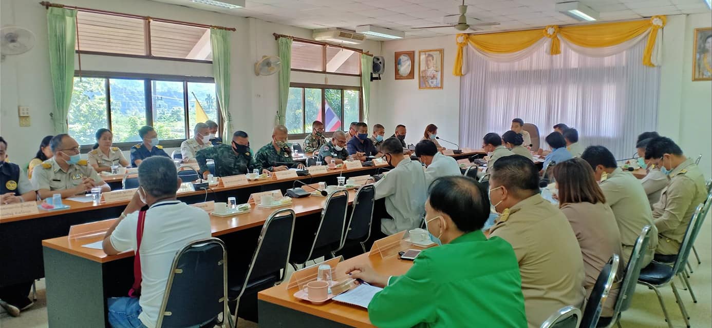 ร่วมประชุมหัวหน้าส่วนราชการประจำอำเภอทองผาภูมิ พร้อมหัวหน้าส่วนราชการประจำอำเภอ/หัวหน้าหน่วยงานที่มีสถานที่ตั้งอยู่ในเขตอำเภอ หัวหน้าหน่วยงานรัฐวิสาหกิจและผู้บริหารองค์กรปกครองส่วนท้องถิ่น..คลิก