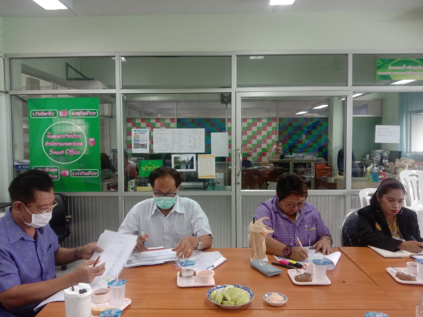 (อ.ปากเกร็ด) ประชุมคณะทำงานปฎิบัติการขับเคลื่อนงานนโยบายสำคัญและแก้ไขปัญหาการเกษตรระดับอำเภอ @อ.ปากเกร็ด จ.นนทบุรี..คลิก