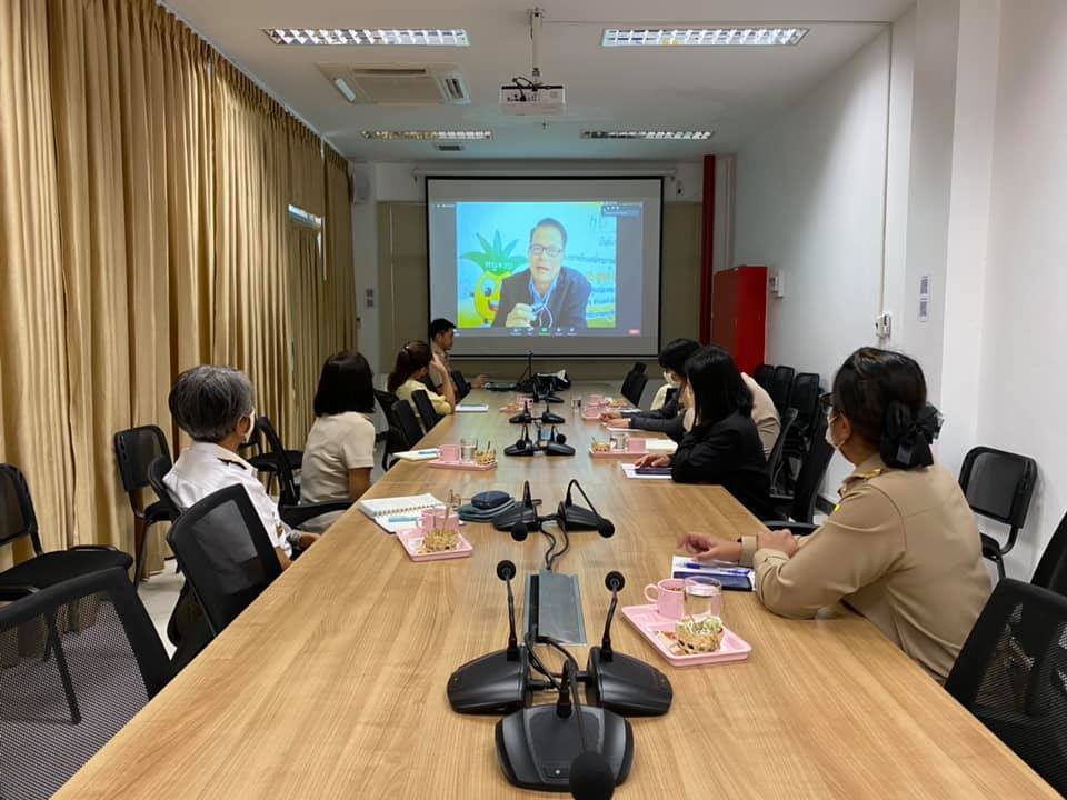 เข้าร่วมประชุมเพื่อรับฟังการถ่ายทอดความรู้ “การดำเนินโครงการ Zero Kilometer และโครงการ Go Green”..คลิก
