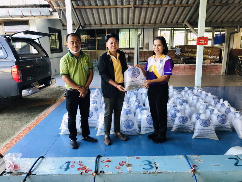 สนับสนุนพันธุ์ปลากินพืช โครงการคลินิกเกษตรเคลื่อนที่