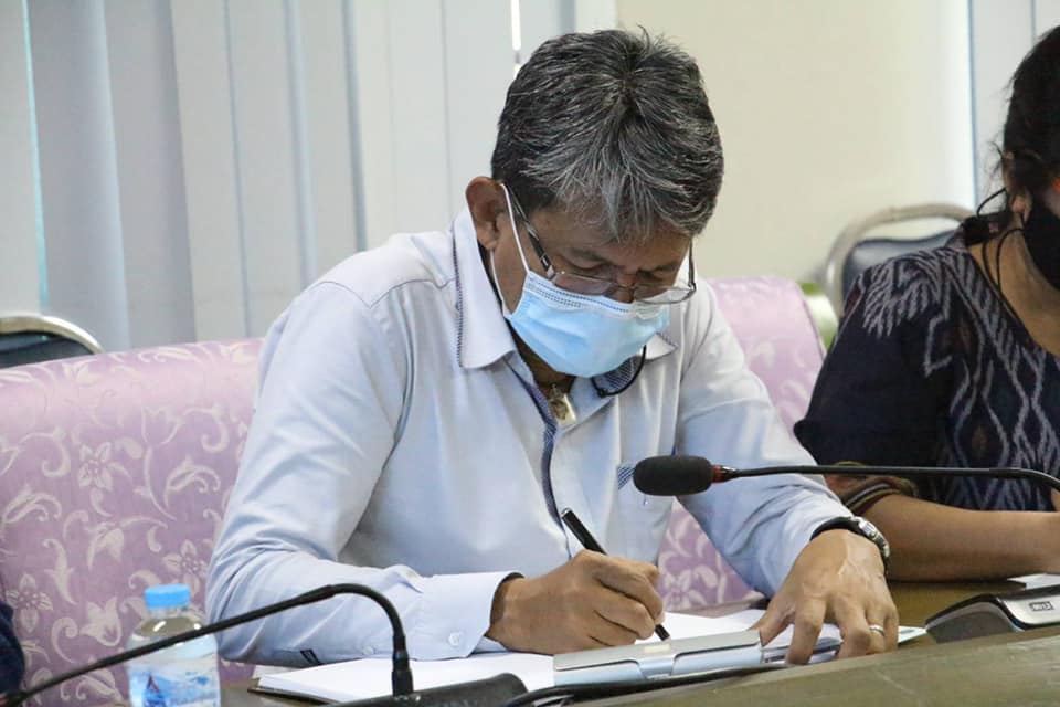 ประชุมมอบนโยบายให้กับหน่วยงานที่กำกับดูแล..คลิก