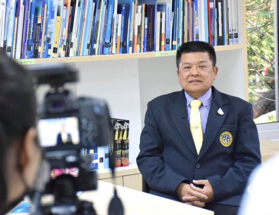 นายบัญชา สุขแก้ว รองอธิบดีกรมประมง ให้สัมภาษณ์สื่อมวลชนแนวหน้า เรื่อง การกำหนดมาตรการของกรมประมงเพื่อบริหารจัดการทรัพยากรลูกหอยแครงในธรรมชาติ..คลิก