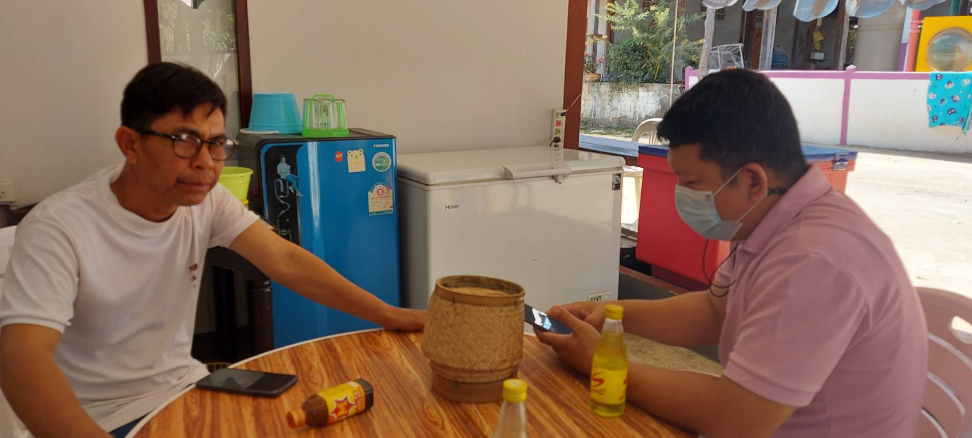 ระมงอำเภอศรีเมืองใหม่ ดำเนินการสำรวจตลาดสินค้าสัตว์น้ำจากการจับจากแหล่งน้ำธรรมชาติ และสอบถามข้อมูลปริมาณน้ำโขง ในเขตพื้นที่ บ้านดงนา ม.5 ต.หนามแท่ง อ.ศรีเมืองใหม่ จ.อุบลราชธานี..คลิก
