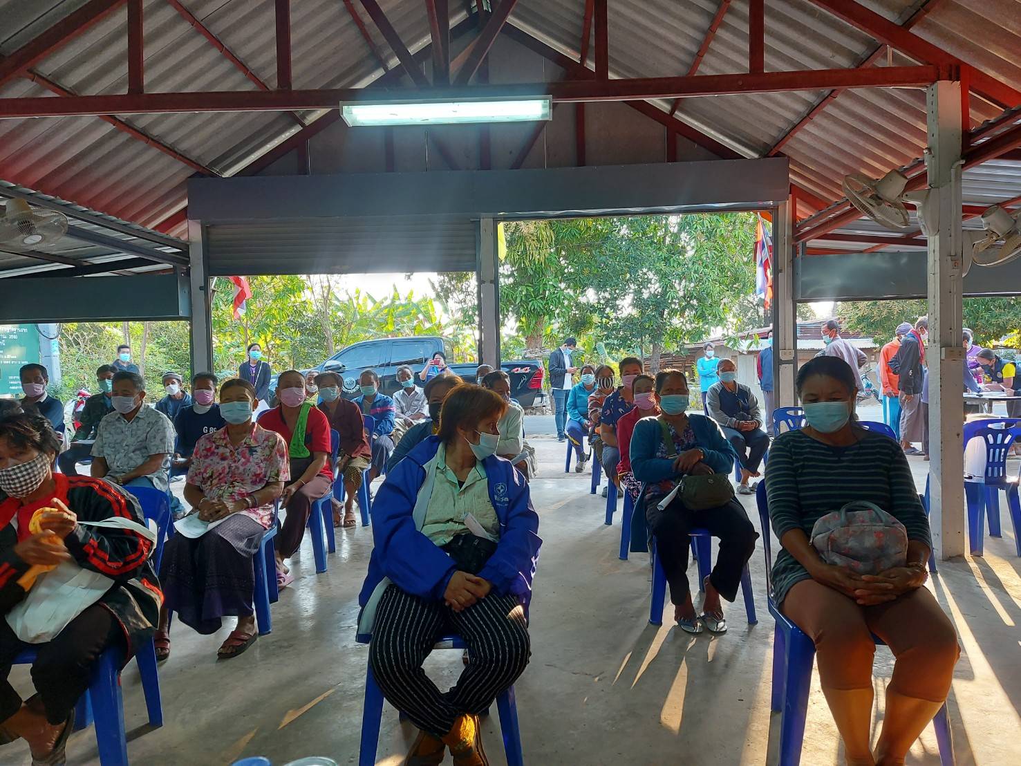 ประมงอำเภอสิรินธร ร่วมกับองค์การบริหารส่วนตำบลคำเขื่อนแก้ว ผู้ใหญ่บ้านห้วยไฮ  จัดประชุมรับฟังความคิดเห็นของผู้มีส่วนได้เสียของประชาชนการกำหนดเขตพื้นที่รักษาพันธุ์สัตว์น้ำ ตามพระราชกำหนดการประมง พ.ศ. 2558..คลิก