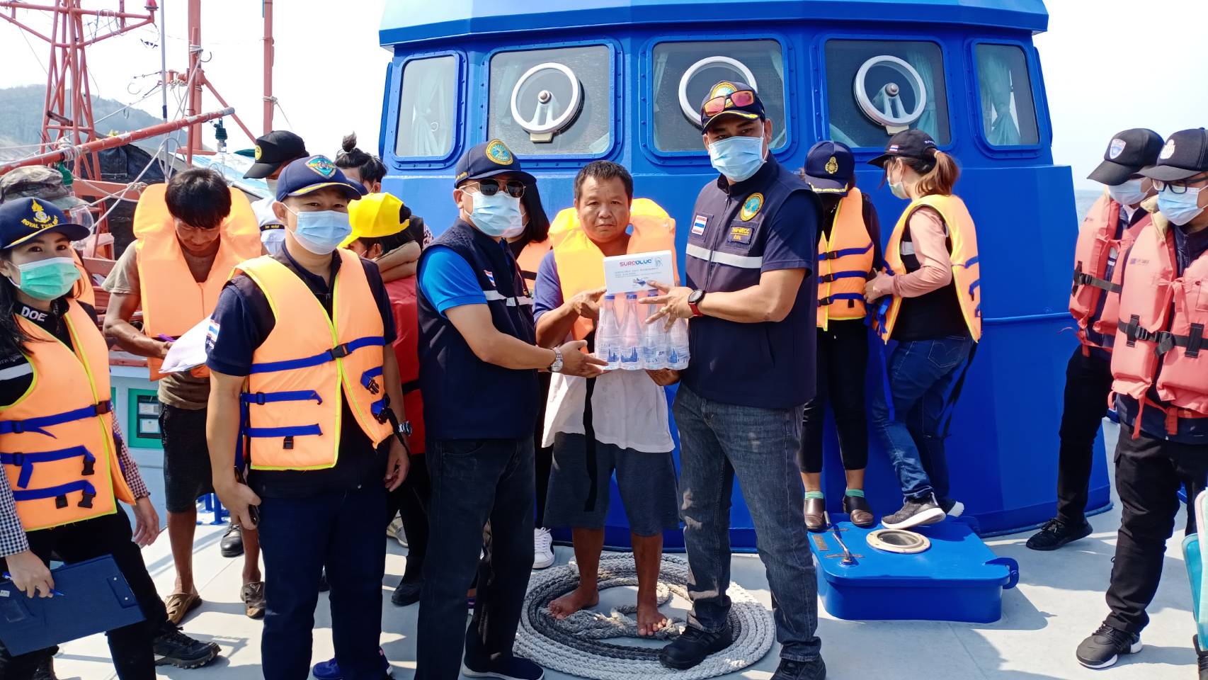 เรือตรวจประมงทะเล 701 ออกปฏิบัติงานบูรณาการตรวจร่วมเรือประมงเพื่อจัดการปัญหาแรงงานต่างด้าวและการค้ามนุษย์ด้านการประมง..คลิก