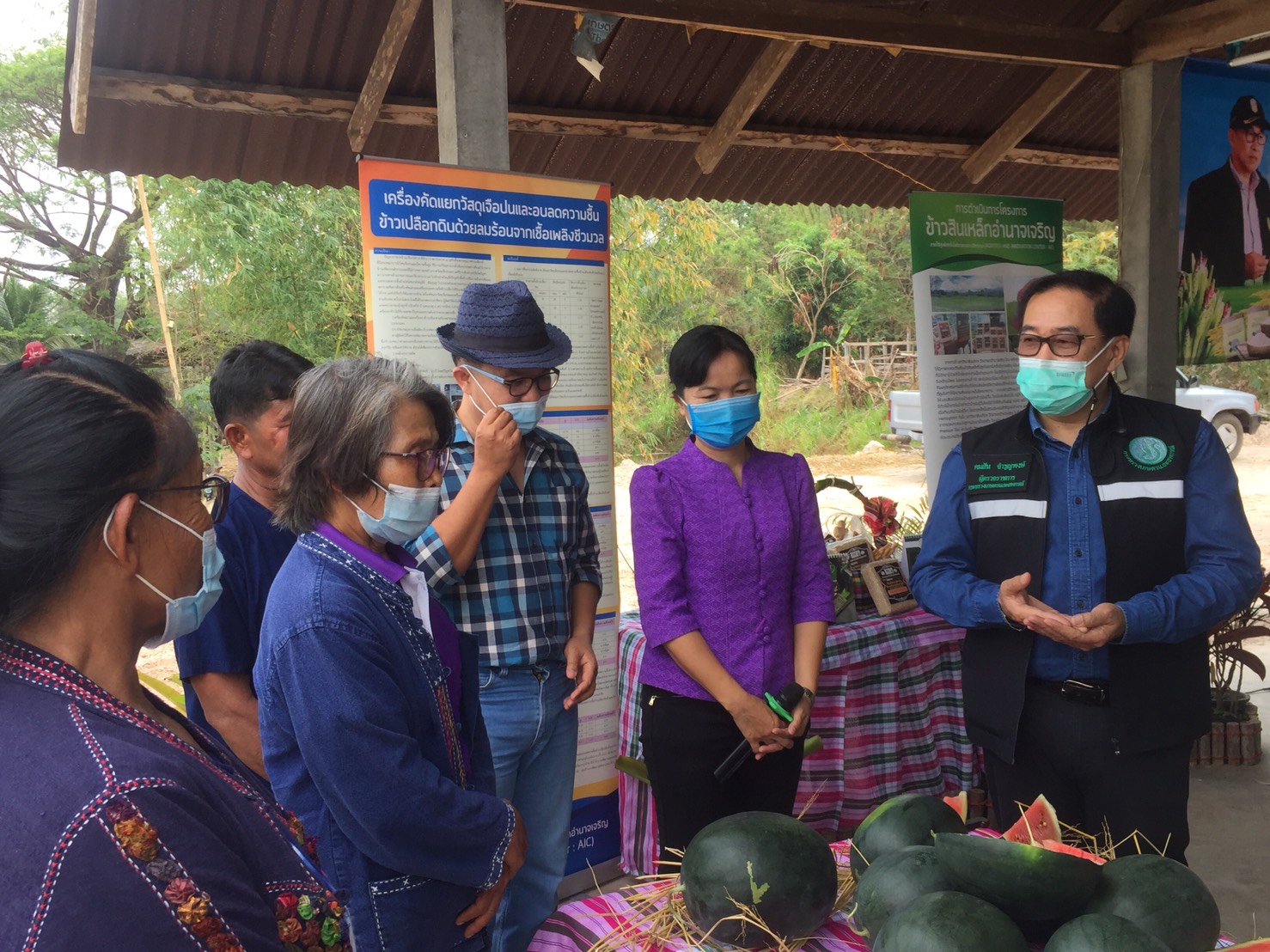 ร่วมต้อนรับ นายคมสัน จำรูญพงษ์ ผู้ตรวจราชการกระทรวงเกษตรและสหกรณ์ เขตตรวจราชการที่ 14 ในการลงพื้นที่ตรวจติดตามงานและลงพื้นที่ตรวจเยี่ยมเกษตรกร จังหวัดอำนาจเจริญ..คลิก