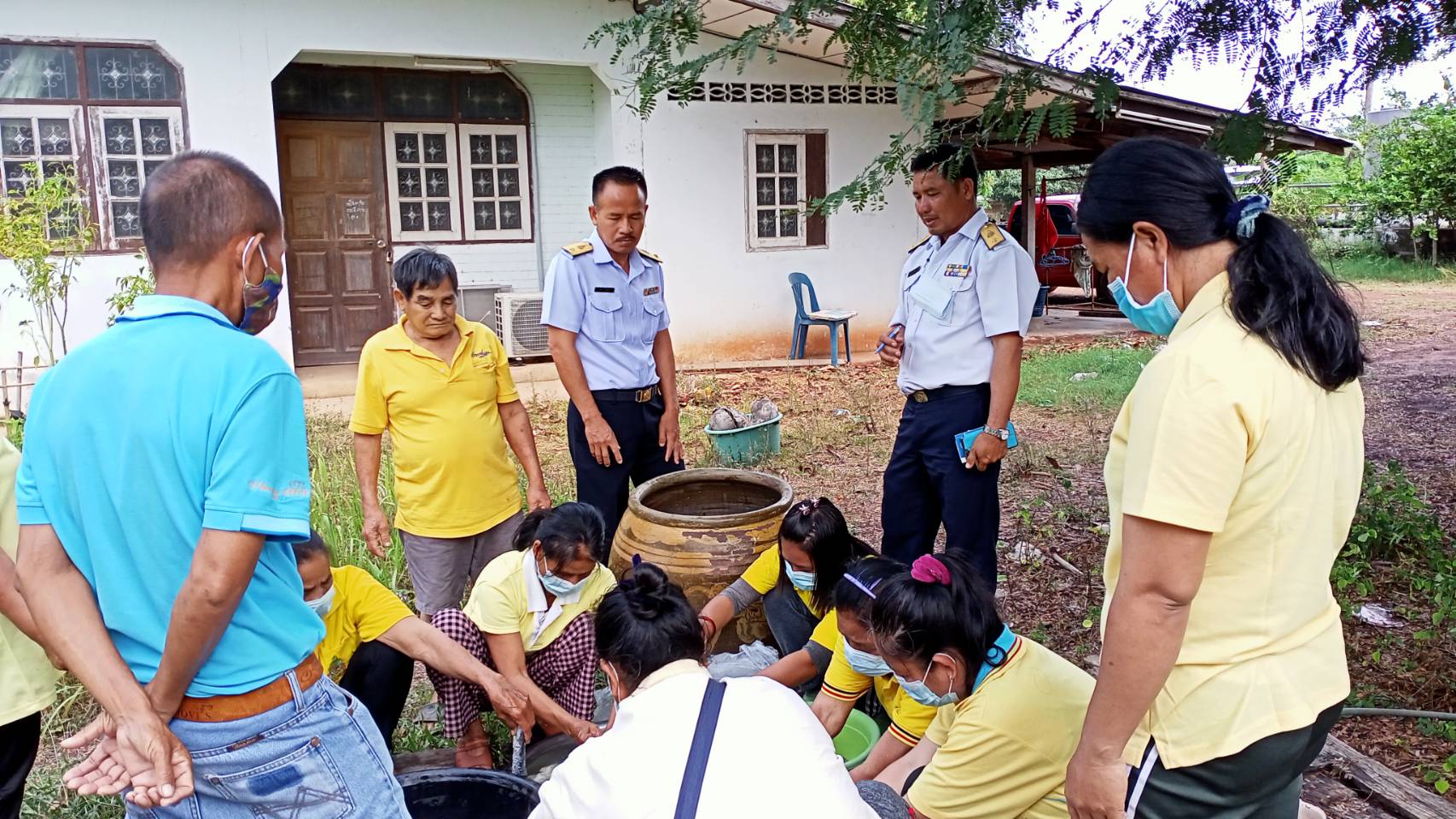โครงการสนับสนุนด้านการประมงตามพระราชดำริ โครงการฟาร์มตัวอย่างในสมเด็จพระนางเจ้าสิริกิติ์พระบรมราชินีนาถฯ..คลิก
