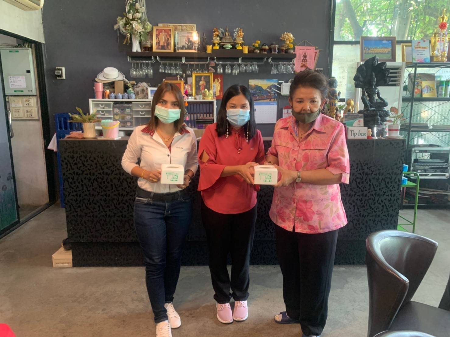 ออกตรวจโครงการร้านอาหารวัตถุดิบปลอดภัยเลือกใช้สินค้า Q (Q restaurant) และโครงการส่งเสริมการบริโภคและใช้วัตถุดิบสินค้า Q ปี พ.ศ.๒๕๖๔..คลิก