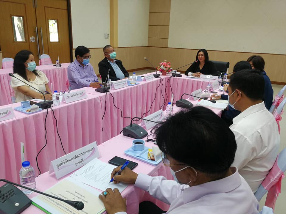 ร่วมประชุมคณะทำงานโครงการศึกษาวิธีการฟื้นฟูที่ดินเสื่อมโทรมเขาชะงุ้มอันเนื่องมาจากพระราชดำริ..คลิก