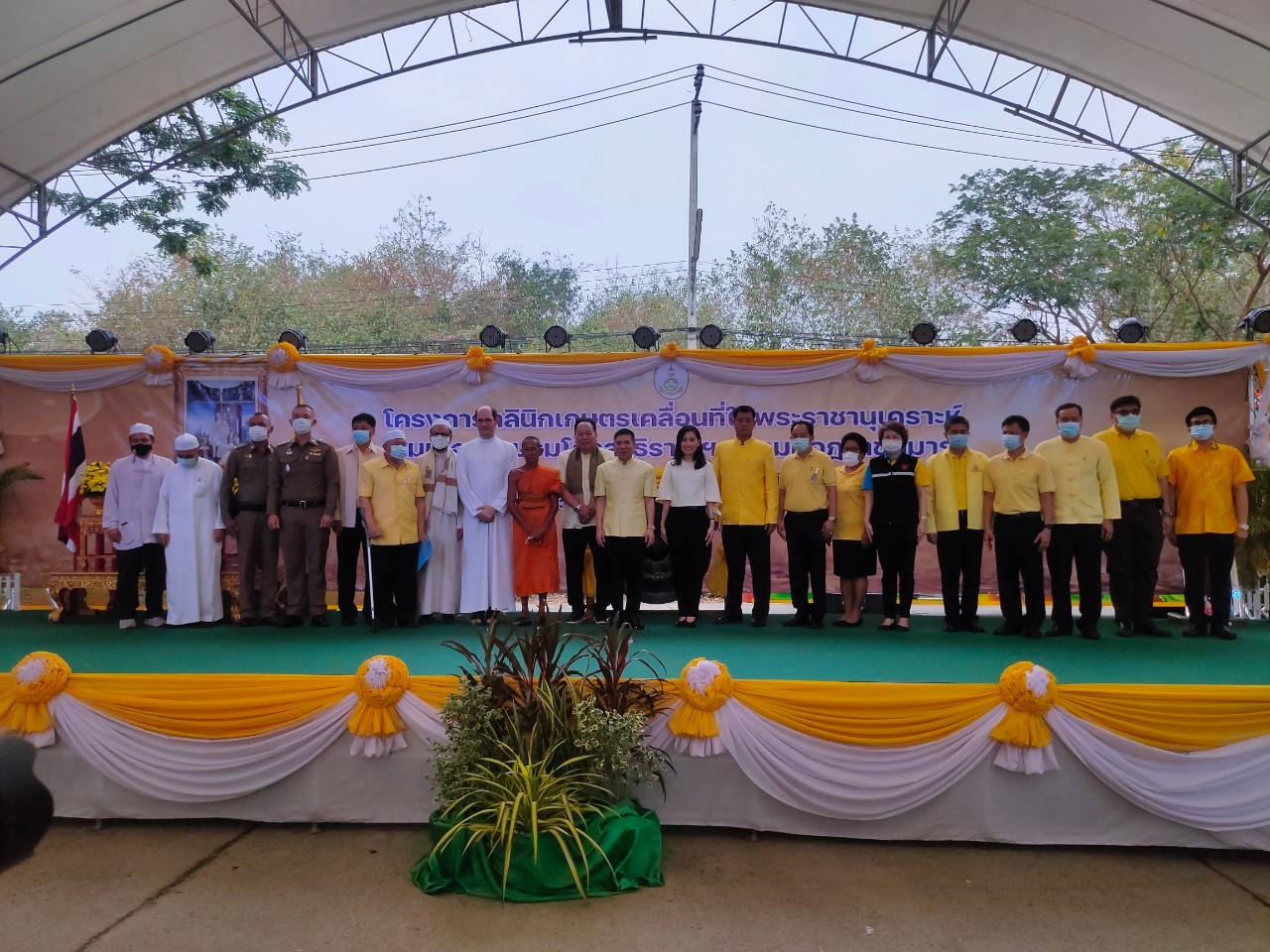 (อ.ปากเกร็ด) โครงการคลินิกเกษตรเคลื่อนที่ฯ @อบต.ท่าอิฐ อ.ปากเกร็ด จ.นนทบุรี..คลิก