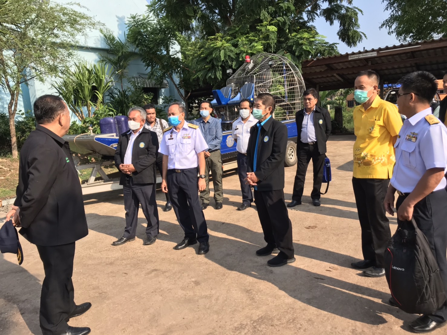 อธิบดีกรมประมง ตรวจเยี่ยมและร่วมประชุมติดตามและมอบแนวทางการปฏิบัติงาน..คลิก