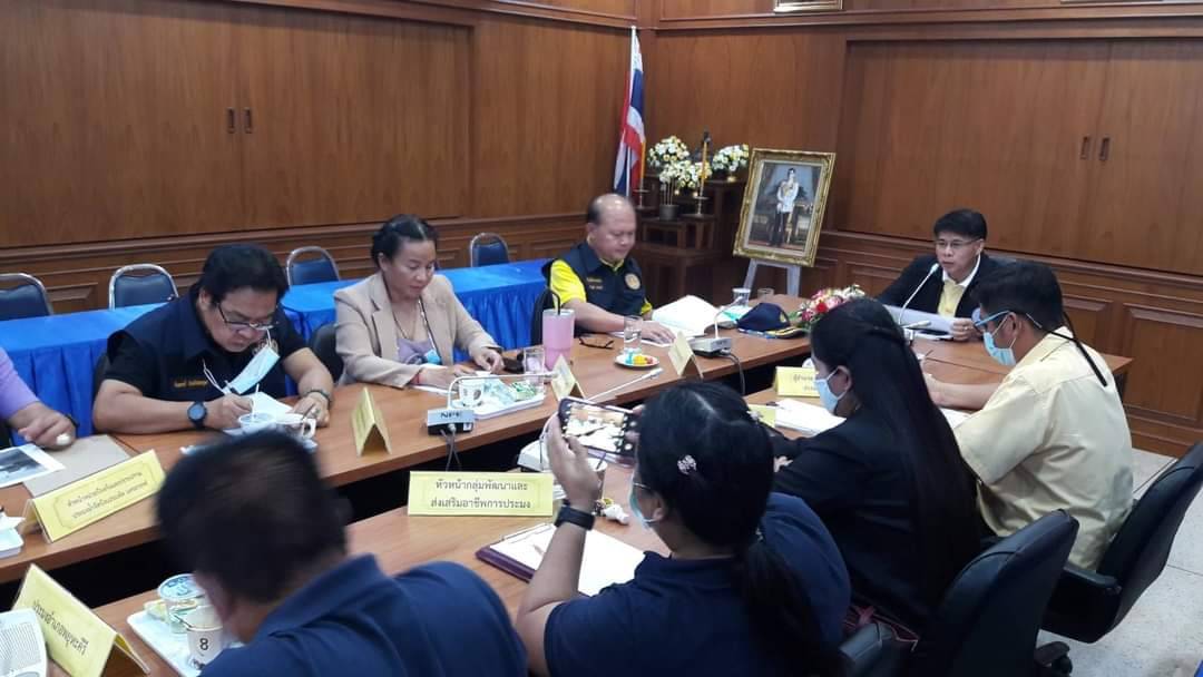 ผู้ตรวจราชการกรมประมง เขต 1, 9 และ 18 ประชุมถ่ายทอดนโยบายของกระทรวงเกษตรและสหกรณ์ / กรมประมง แนวทางการขับเคลื่อนนโยบายที่สำคัญ และติดตามตัวชี้วัดที่ได้รับมอบหมาย..คลิก