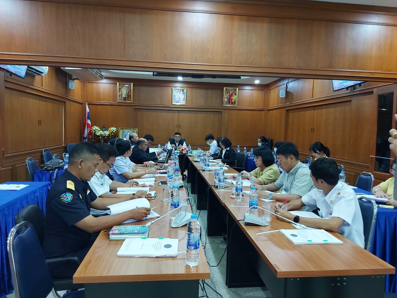 นายบัญชา สุขแก้ว รองอธิบดีกรมประมง เป็นประธานการประชุมคณะกรรมการบริหารจัดการบึงบอระเพ็ด จังหวัดนครสวรรค์ หนองหาร จังหวัดสกลนคร และกว๊านพะเยา จังหวัดพะเยา..คลิก