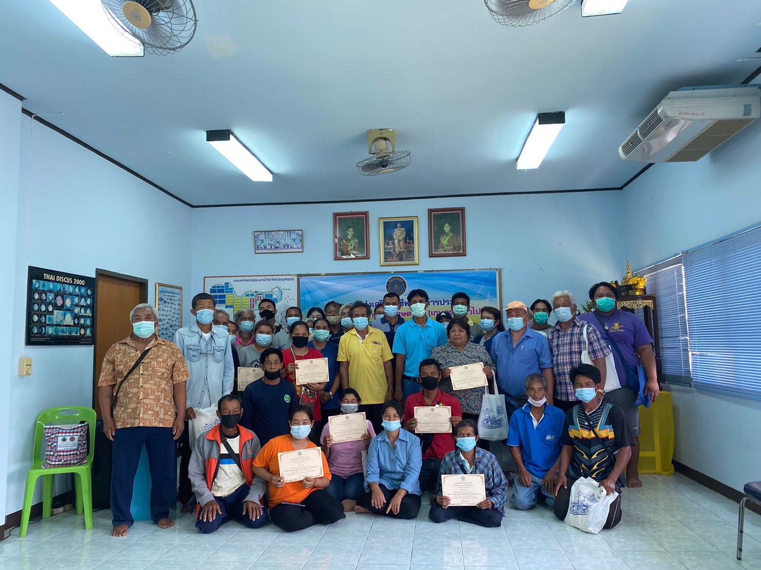 ศูนย์วิจัยและพัฒนาการเพาะเลี้ยงสัตว์น้ำจืดอุทัยธานี ได้จัดฝึกอบรมเกษตรกร โครงการส่งเสริมอาชีพประมง หลักสูตร พัฒนาศักยภาพเกษตร (เกษตรกรทั่วไป) จำนวน 2 รุ่น..คลิก