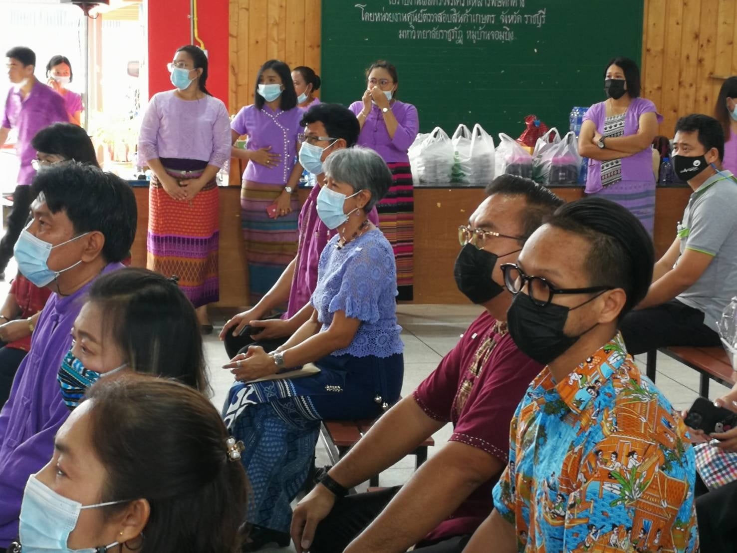เข้าร่วมงานเปิดตัว Platform Ratchaburi OK Marker ตามโครงการสร้างช่องทางการตลาดออนไลน์ Ratchaburi OK Market..คลิก