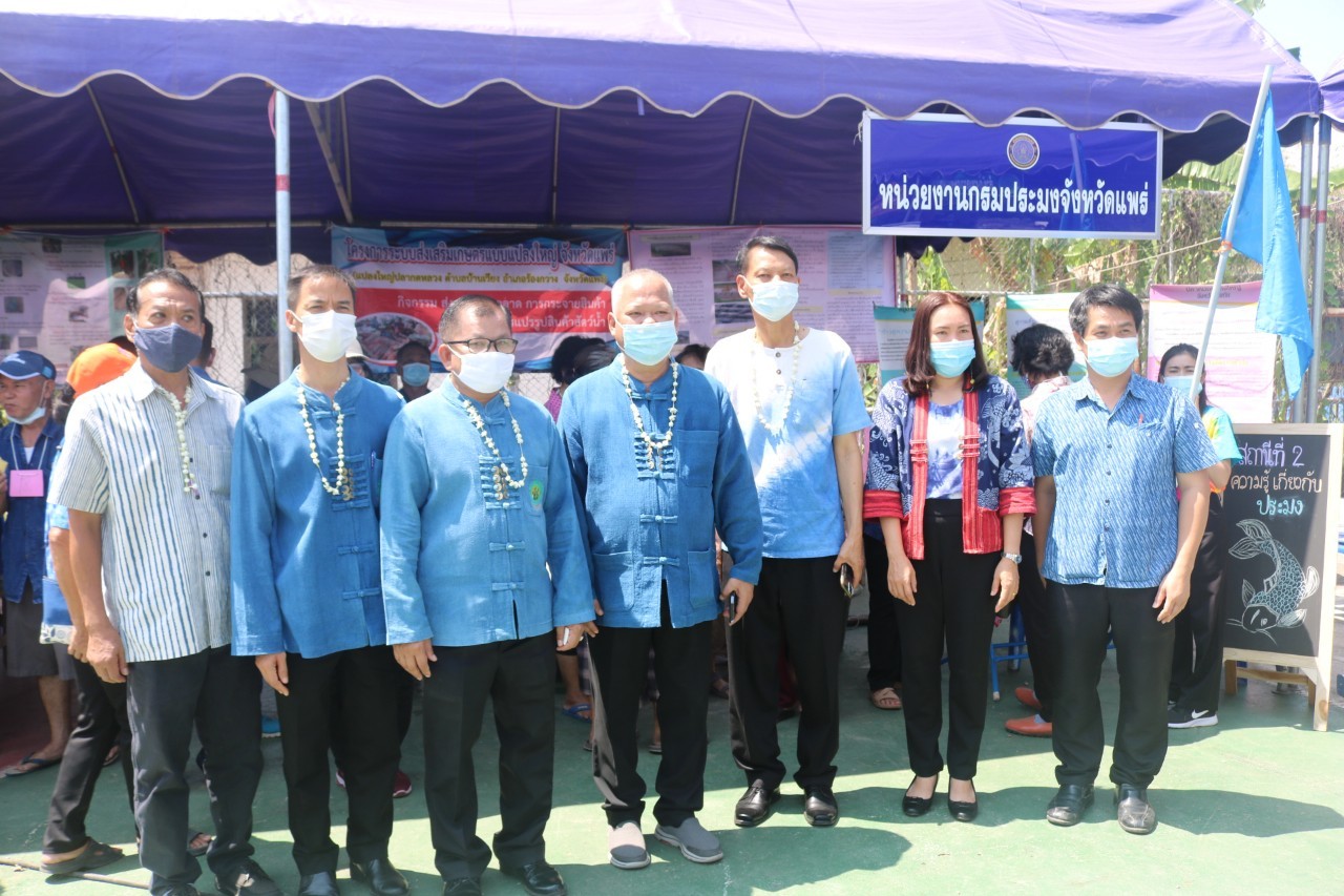 วันถ่ายทอดเทคโนโลยีเพื่อเริ่มต้นฤดูกาลผลิตใหม่ (field day) ปี พ.ศ. 2564  ณ ที่ทำการกลุ่มแปลงใหญ่สับปะรด(ศูนย์เครือข่ายตำบลบ้านเวียง)..คลิก