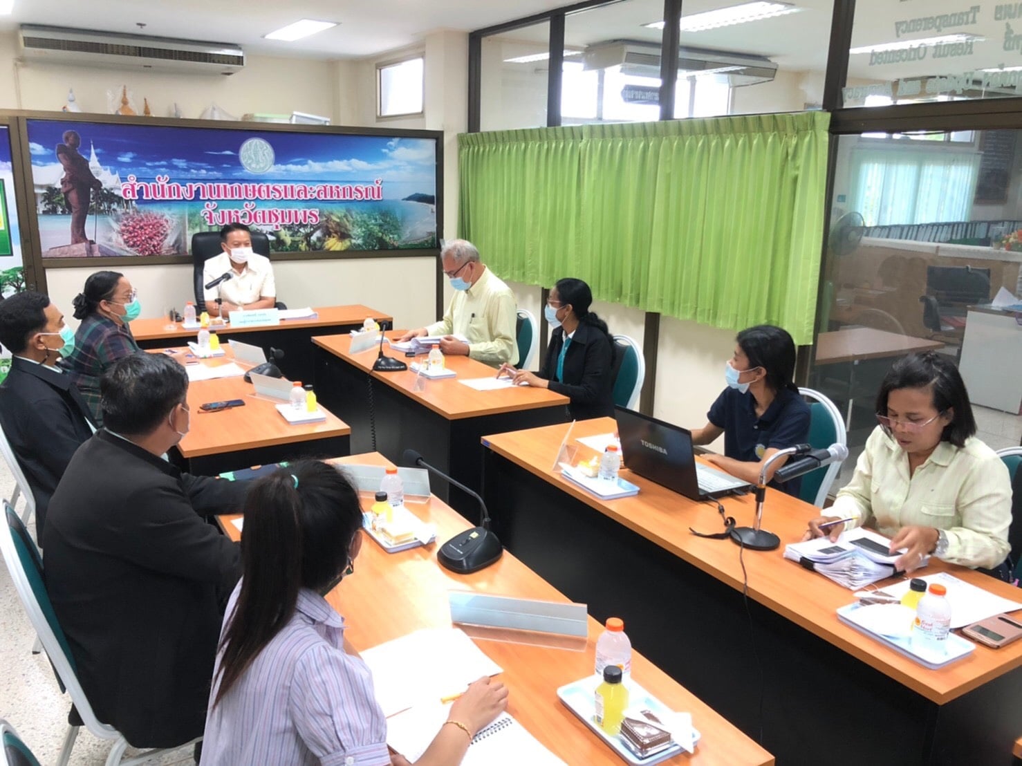 การประชุมคณะกรรมการกำกับดูแลโครงการเพิ่มขีดความสามารถด้านการผลิตและการตลาดกุ้งทะเลเพื่อการบริโภคภายในประเทศ ปี 2561 ครั้งที่ 2/2564..คลิก