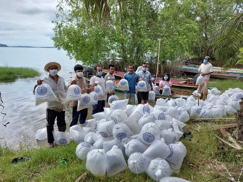 สนับสนุนพันธุ์ปลากินพืช เพื่อปล่อยลงสู่ทะเลสาบสงขลา พื้นที่จังหวัดพัทลุง..คลิก