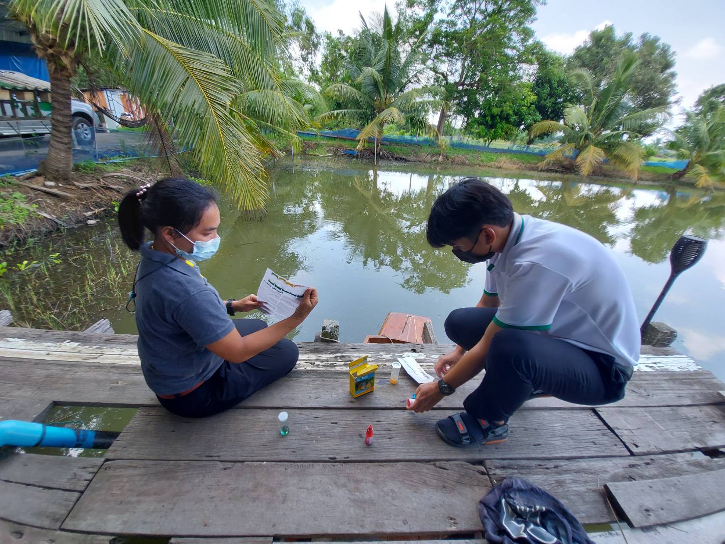 ตรวจสอบบ่อเพาะเลี้ยงสัตว์น้ำของเกษตรกร..คลิก