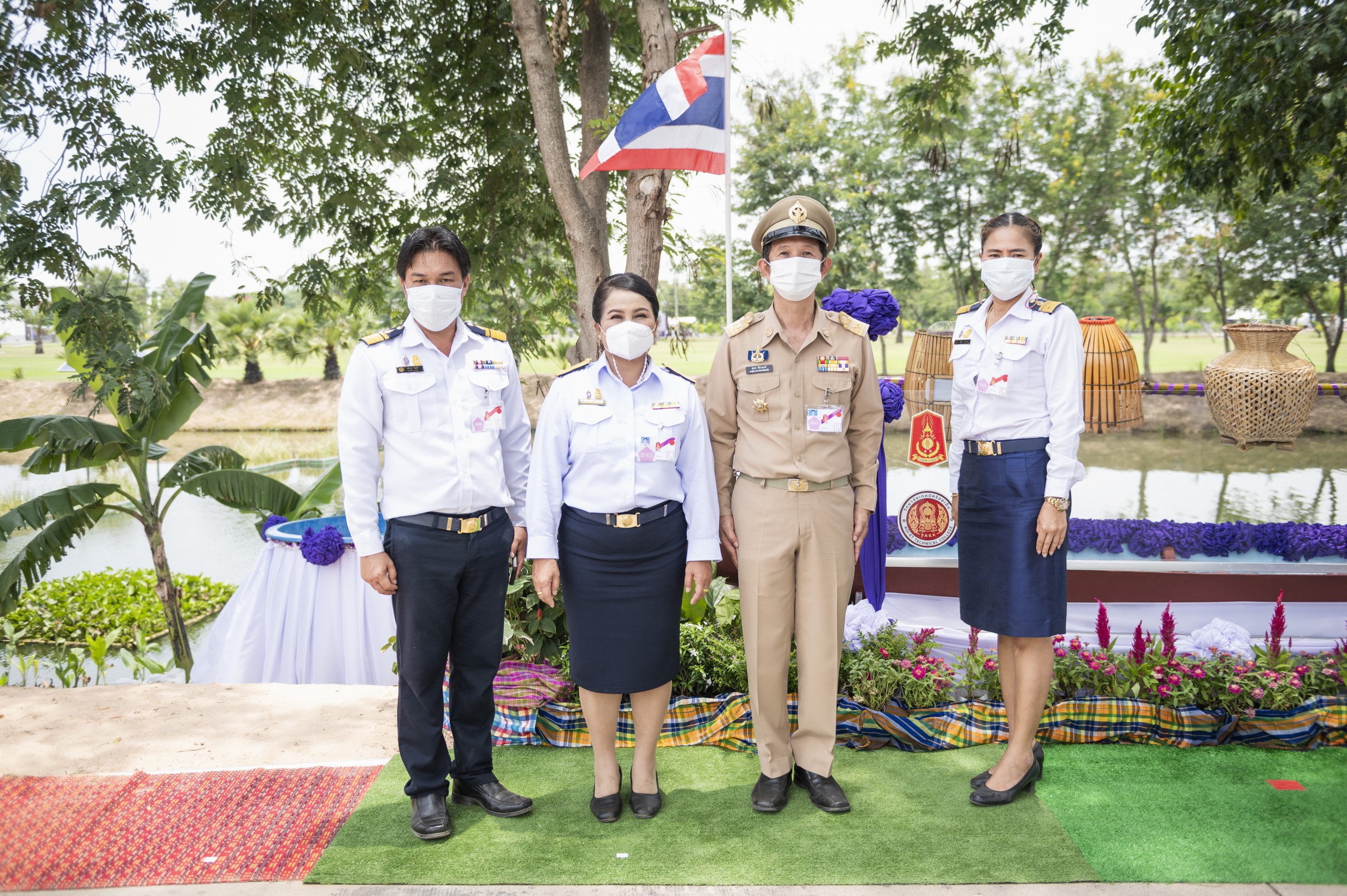 ร่วมรับเสด็จสมเด็จพระกนิษฐาธิราชเจ้า กรมสมเด็จพระเทพรัตนราชสุดาฯสยามบรมราชกุมารี เสด็จทอดพระเนตรโครงการทหารพันธุ์ดี..คลิก