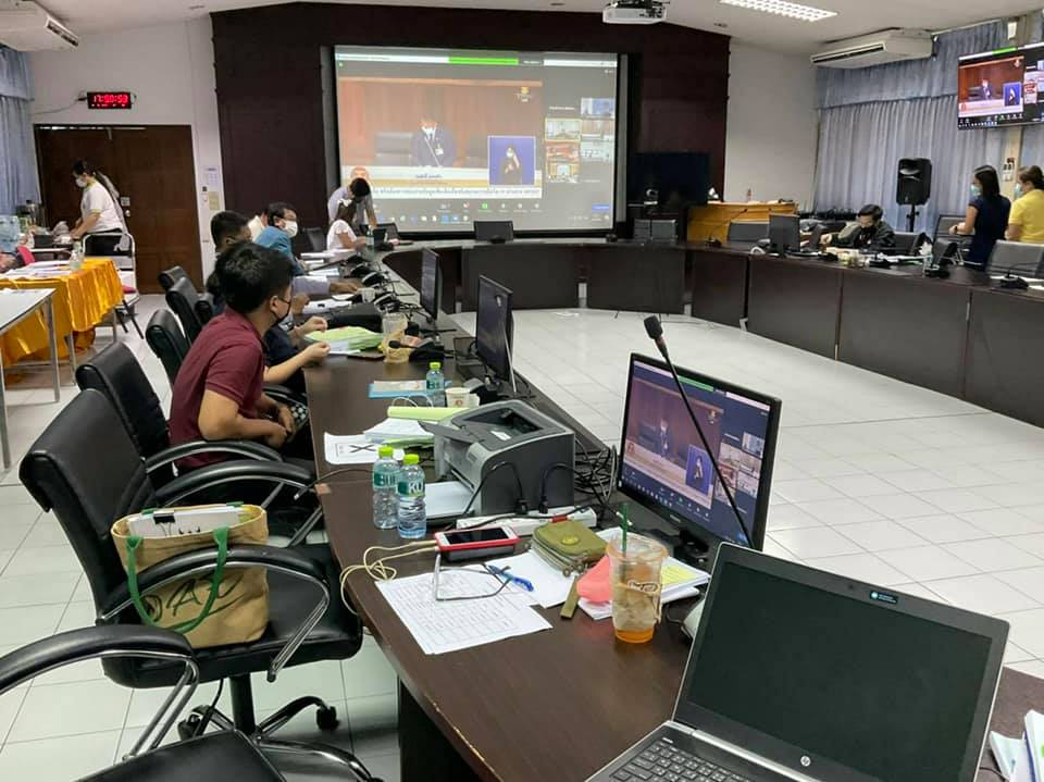 กรมประมง ร่วมรับฟังและสังเกตการณ์การถ่ายทอดสดการประชุมสภาผู้แทนราษฏร ในการพิจารณาพระราชบัญญัติงบประมาณรายจ่ายประจำปี พ.ศ. 2565 (วันที่ 3)..คลิก