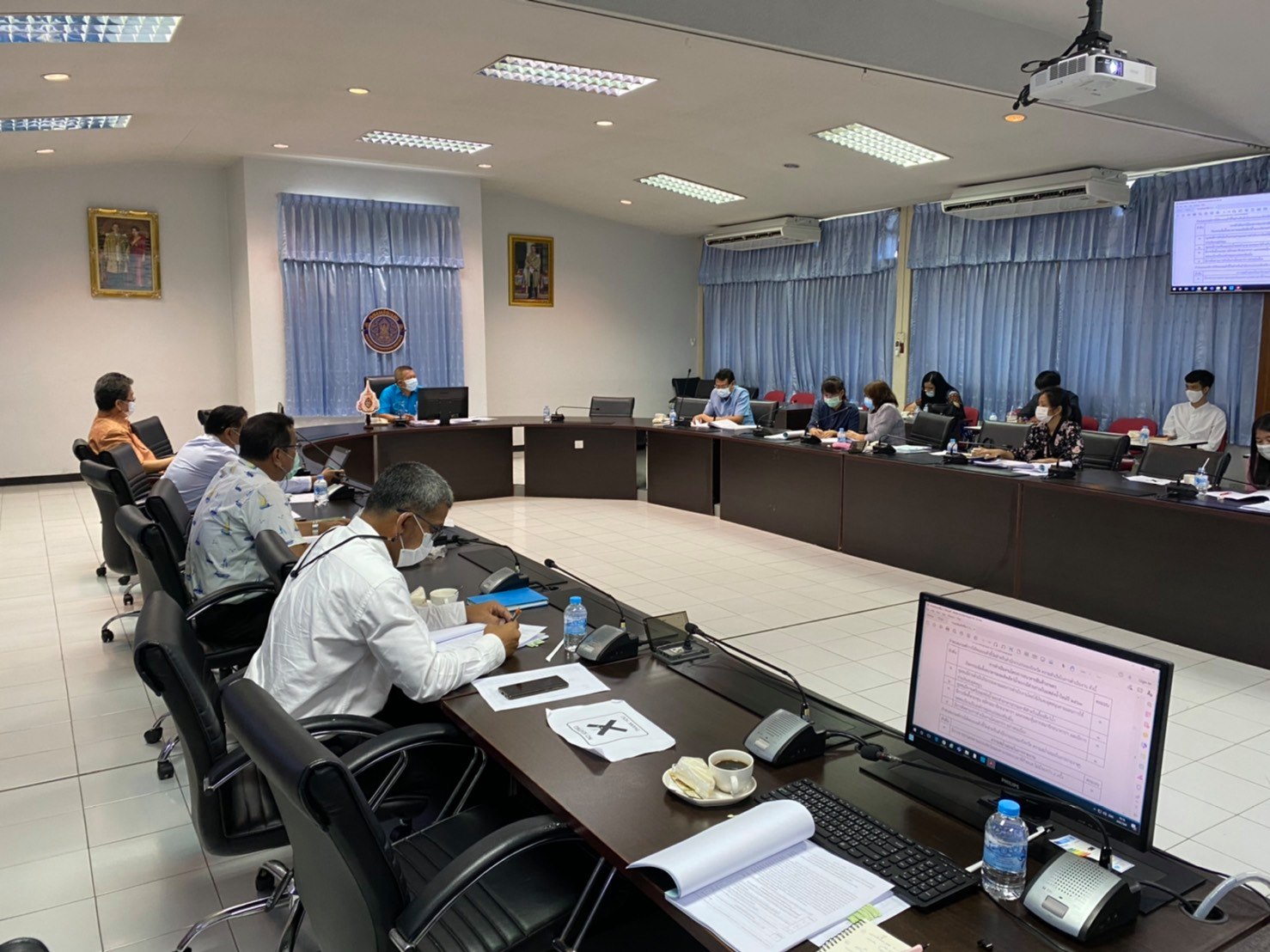 ประชุมเพื่อชี้แจงรายละเอียดตัวชี้วัดรอบ 2 ประจำปี 2564..คลิก
