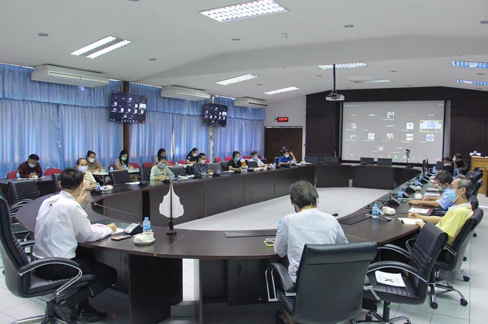 ดร.วิชาญ อิงศรีสว่าง รองอธิบดีกรมประมง เป็นประธานการประชุมมอบนโยบายการวิจัยอุตสาหกรรมสัตว์น้ำให้กับเจ้าหน้าที่กองวิจัยและพัฒนาเทคโนโลยีอุตสาหกรรมสัตว์น้ำ..คลิก