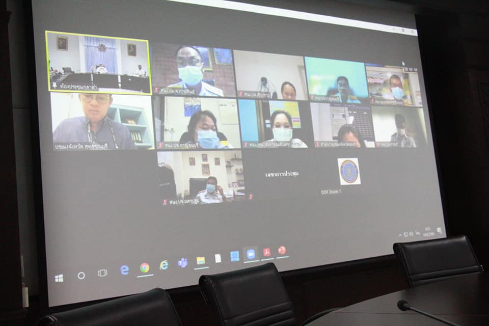 การประชุมแนวทางการแก้ไขปัญหาจากสถานการณ์กุ้งก้ามกรามราคาตกต่ำ..คลิก