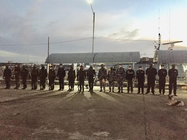 กิจกรรมควบคุมเฝ้าระวังการทำการประมงในพื้นที่ทะเลชายฝั่ง โดยทำการตรวจยึดเครื่องมือลอบพับได้ หรือ ไอ้โง่ จำนวน 64 ลูก ณ บริเวณอ่าวปัตตานี ตำบลตันหยงลุโละ อำเภอเมือง จังหวัดปัตตานี..คลิก